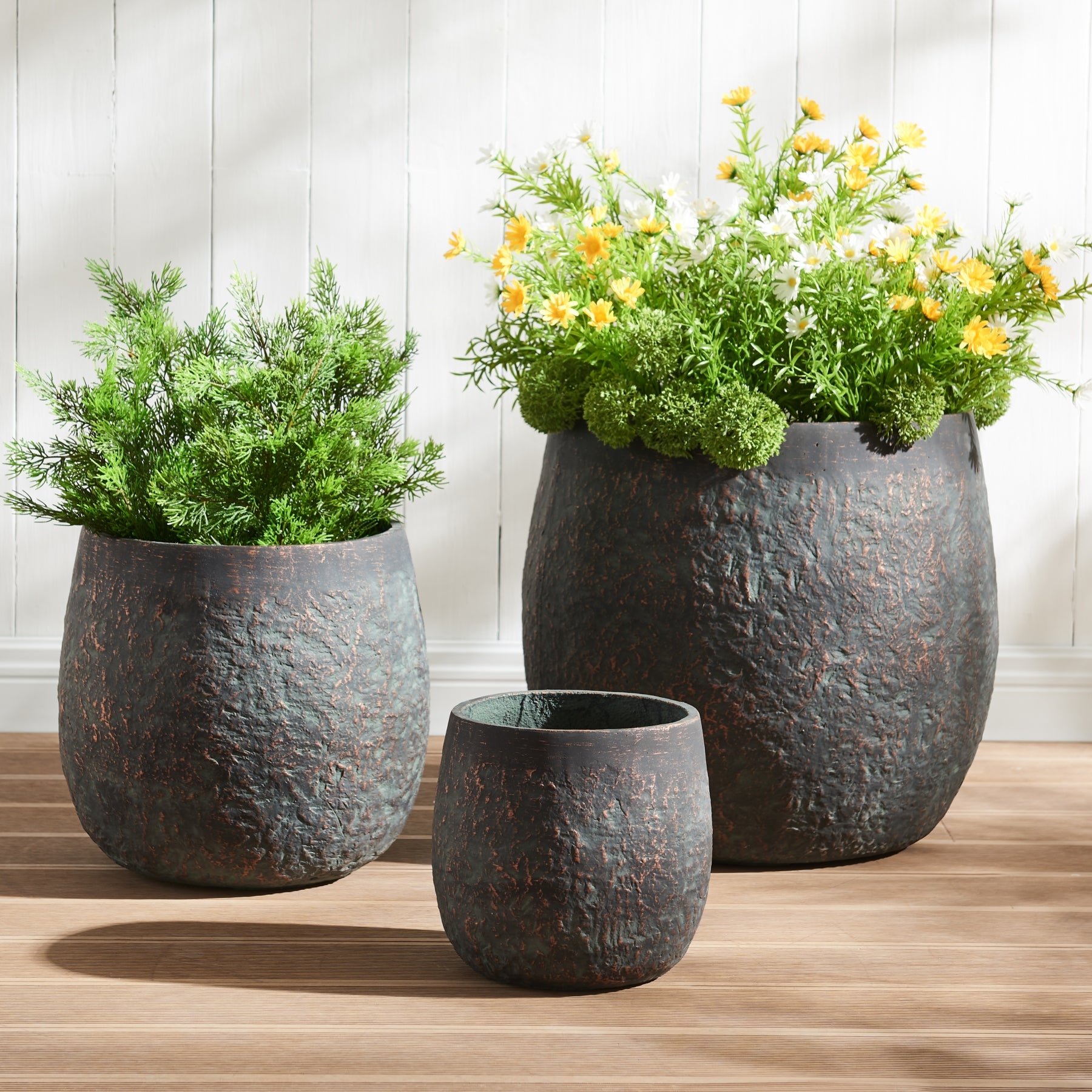 plant pots for concrete posts Wallowa Weathered Concrete Bronze Tall Planter Pot with Drainage Holes for Indoor & Outdoor (17.32 in. W x 15.94 in. H) Set of 3