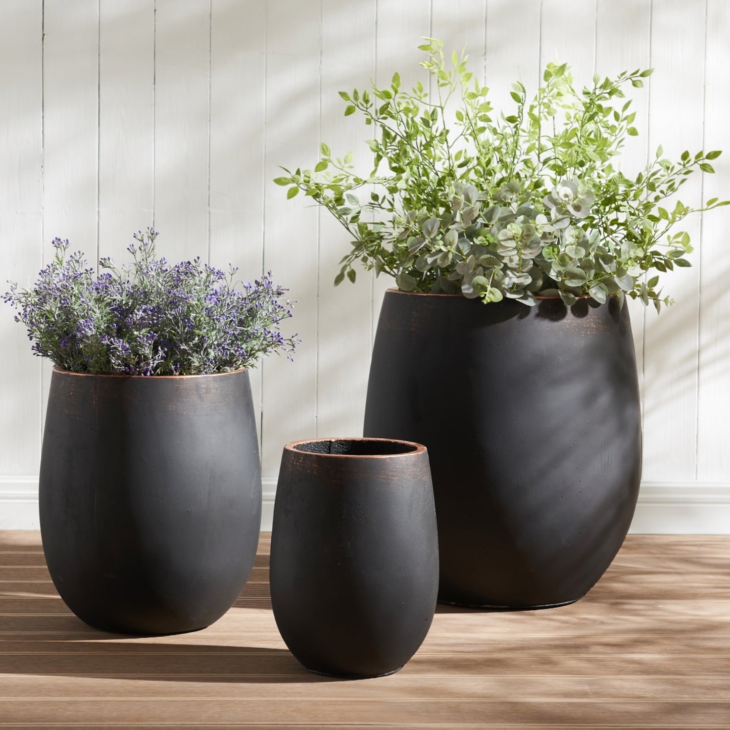 17.7"+13.4"+9.5" Round Concrete Planter Set of 3, Large Outdoor Planter, Black with Gold Rim